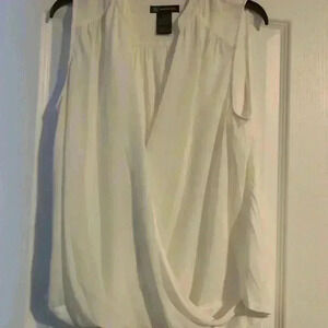 🔥2/30$🔥Inc international concept beautiful  top. Ptp 19”